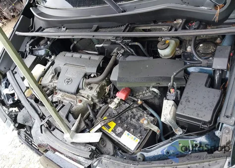 2017 Toyota Rav4 Le z USA, uszkodzony, nr VIN JTMBFREV3HJ710998